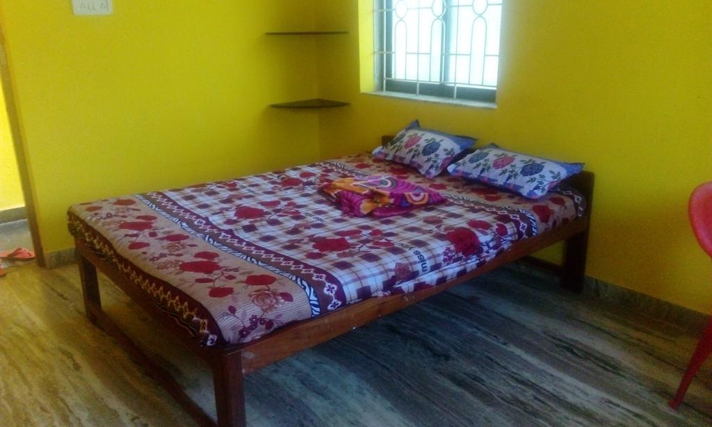Radhabai Guest House Arambol Exterior photo